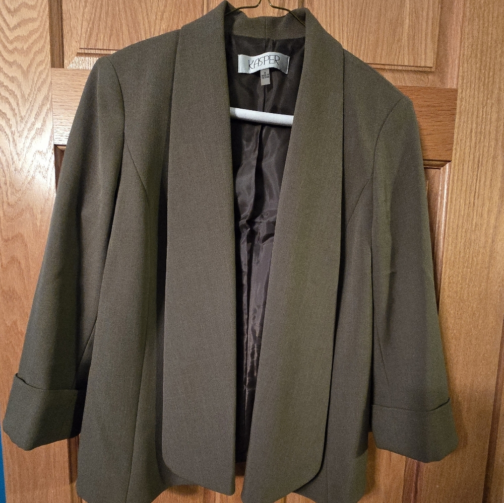 Kasper Women's Classic Green Blazer